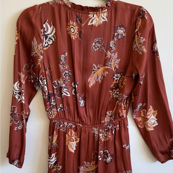 NWT LOFT Floral Dress | Brown Fall Floral Tie-Neck Long Sleeve Ruffle Hem | SP - Picture 4 of 4